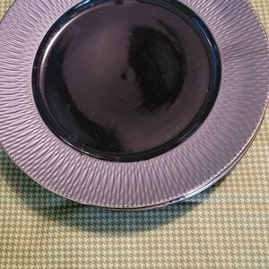 Cherven 11.5"Inch Matte Black Porcelain Round Plate Gold Rim